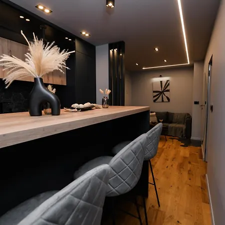 Apartment Pnt *