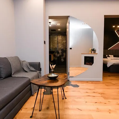 Pnt Apartment *