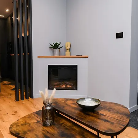 Pnt Apartment *
